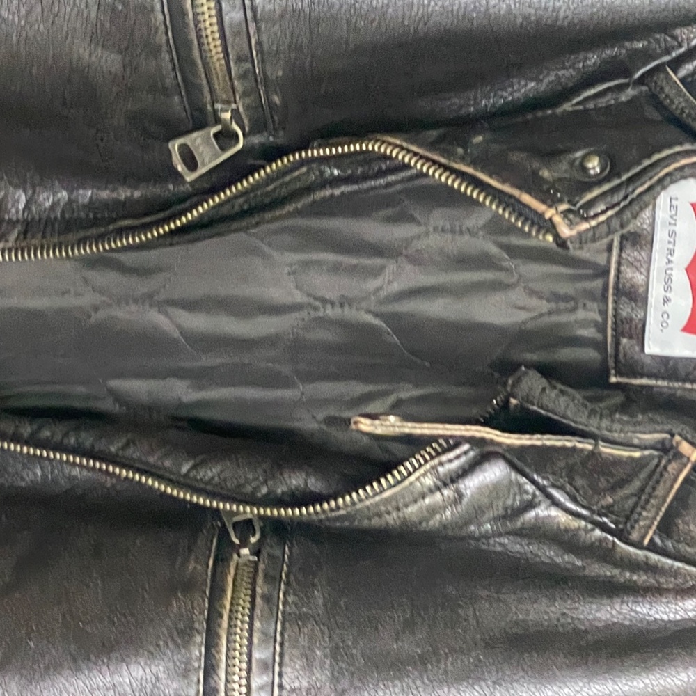 Large Levi's Brown Leather Jacket - image 4